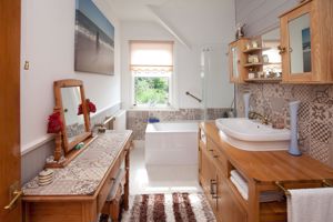 Family Bathroom- click for photo gallery